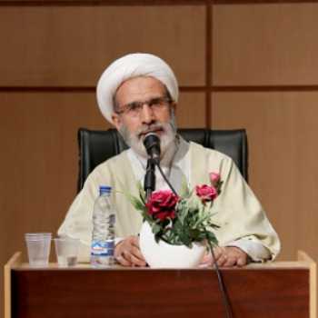عاشورا باعث تحول در انسان می‌شود