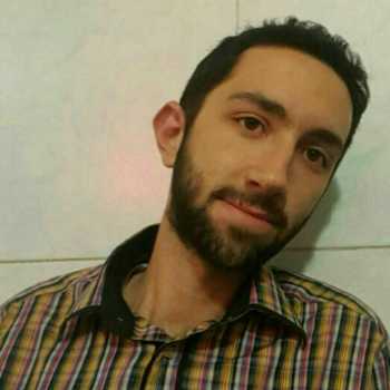 محمد حسین دنیایی نبود و به دنیا تعلق نداشت